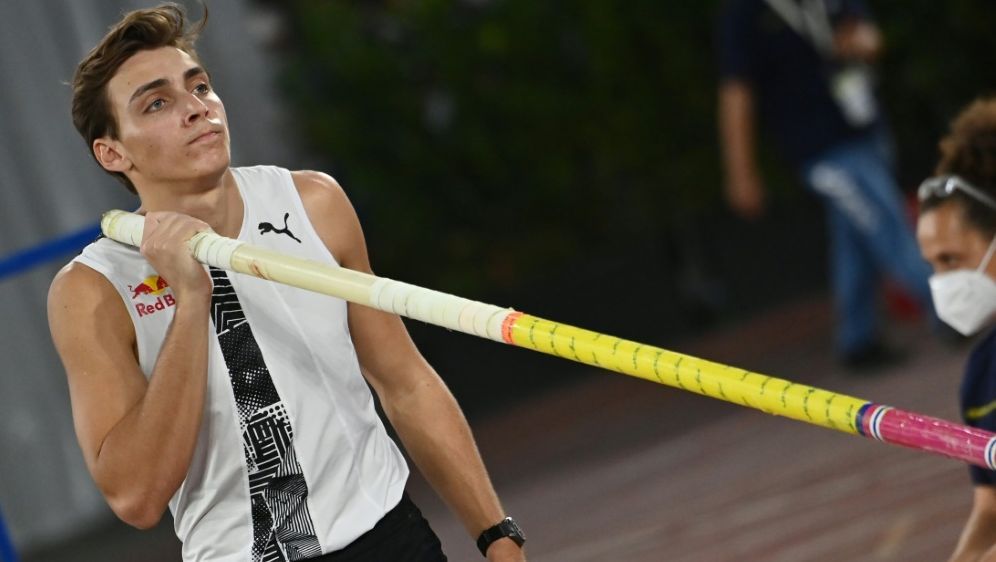 Leichtathletik Leichtathletik Weltrekordler Duplantis Beim Istaf Indoor In Dusseldorf Am Start Ran