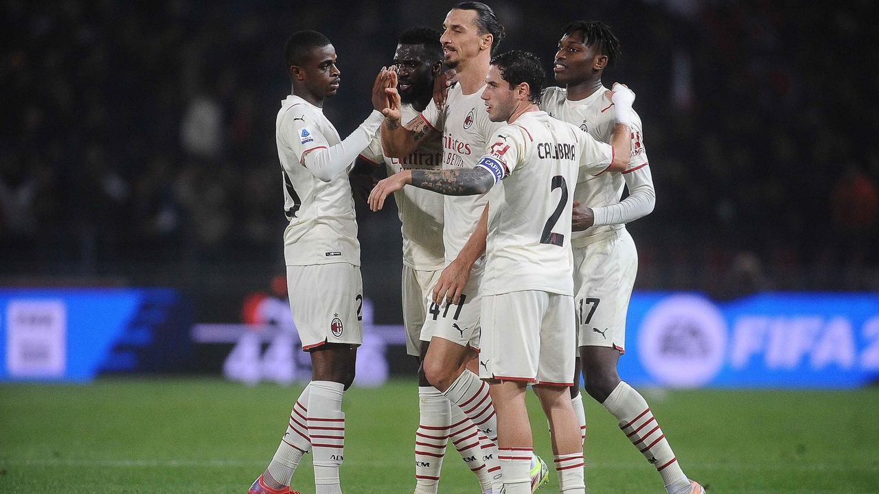 8. Platz: AC Mailand - Bildquelle: 2021 Getty Images