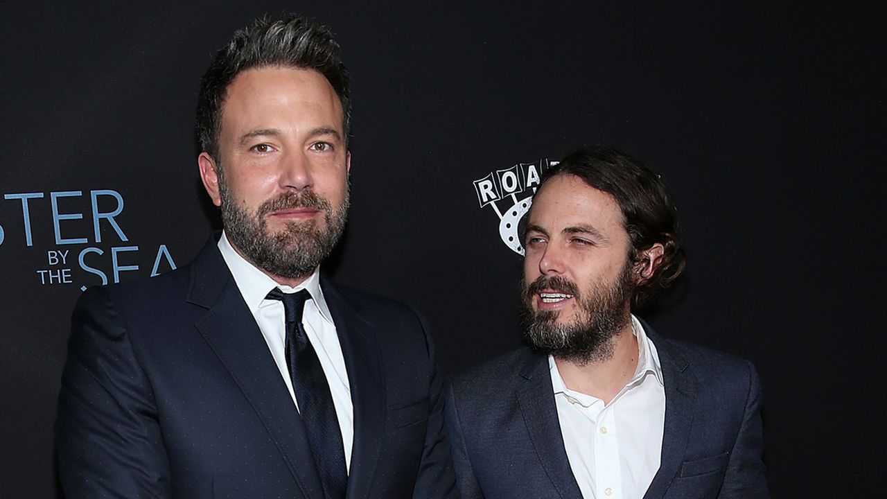 Ben und Casey Affleck (New England Patriots) - Bildquelle: 2016 Getty Images