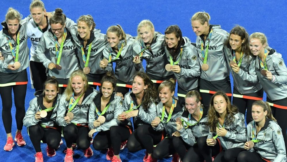 Hockey - Hockey-Frauen bereiten sich mit Turnier in Berlin ...