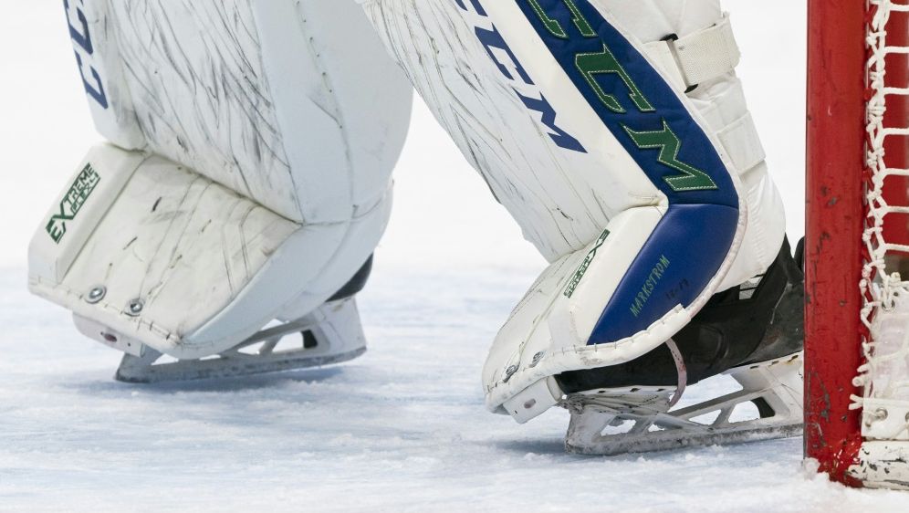 Eishockey Vor Anreise Zum Deutschland Cup Torhuter Pantkowski Positiv Getestet Ran