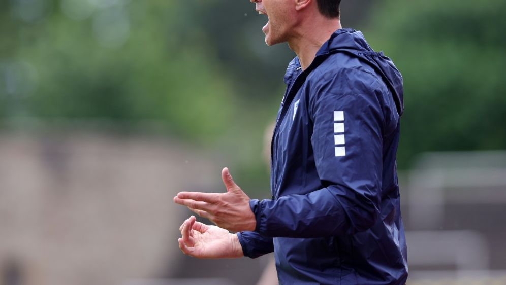 Glöckner nicht mehr Trainer von Hansa Rostock - Bildquelle: FIRO/FIRO/SID/