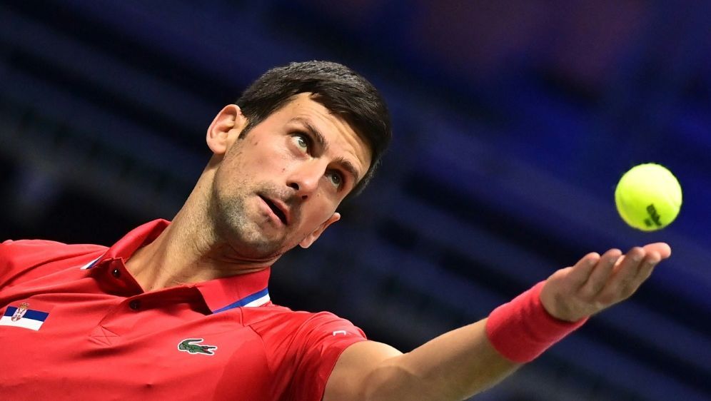 Djokovic steht mit Serbien im Viertelfinale - Bildquelle: AFP/SID/JOE KLAMAR