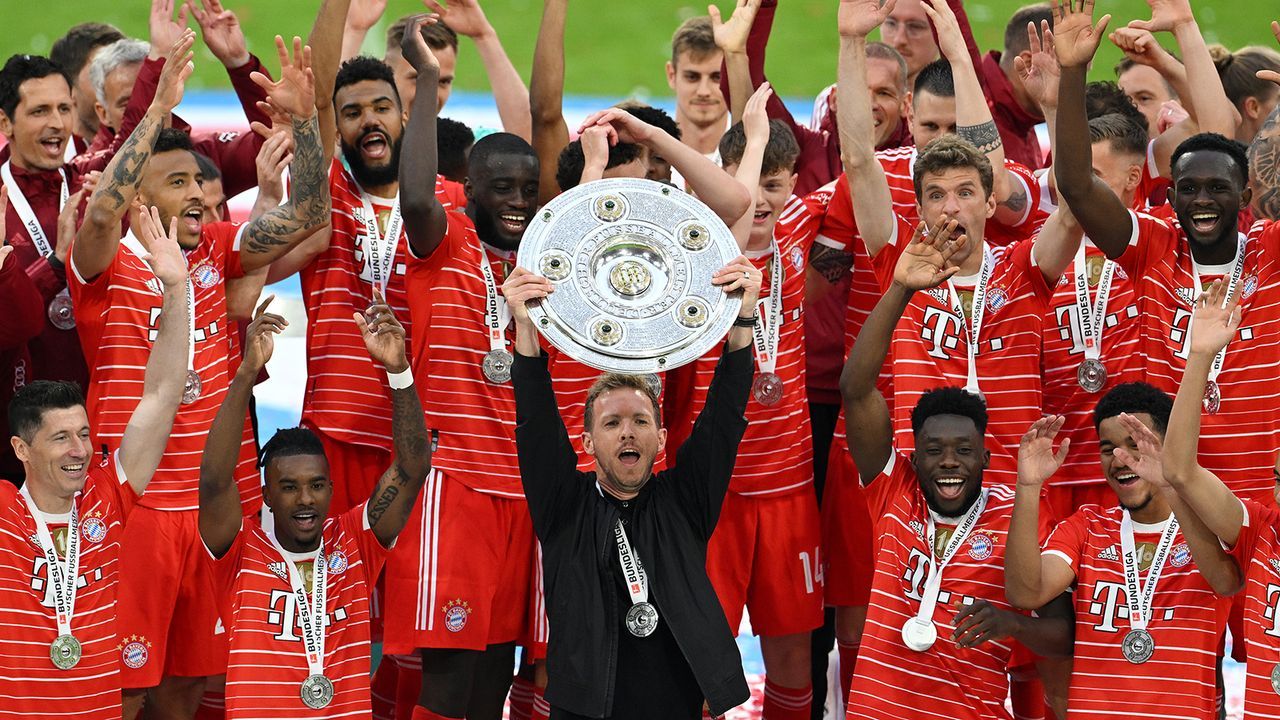 So feiert der FC Bayern München die 32. Meisterschaft - Bildquelle: Getty Images
