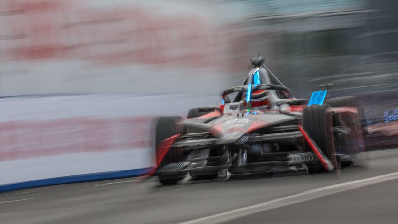 Pascal Wehrlein (Porsche) - Bildquelle: IMAGO/PanoramiC