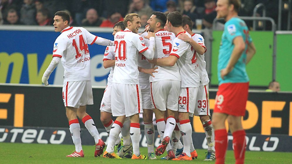 Derbysieger Weihnachtsmeister Koln Marschiert