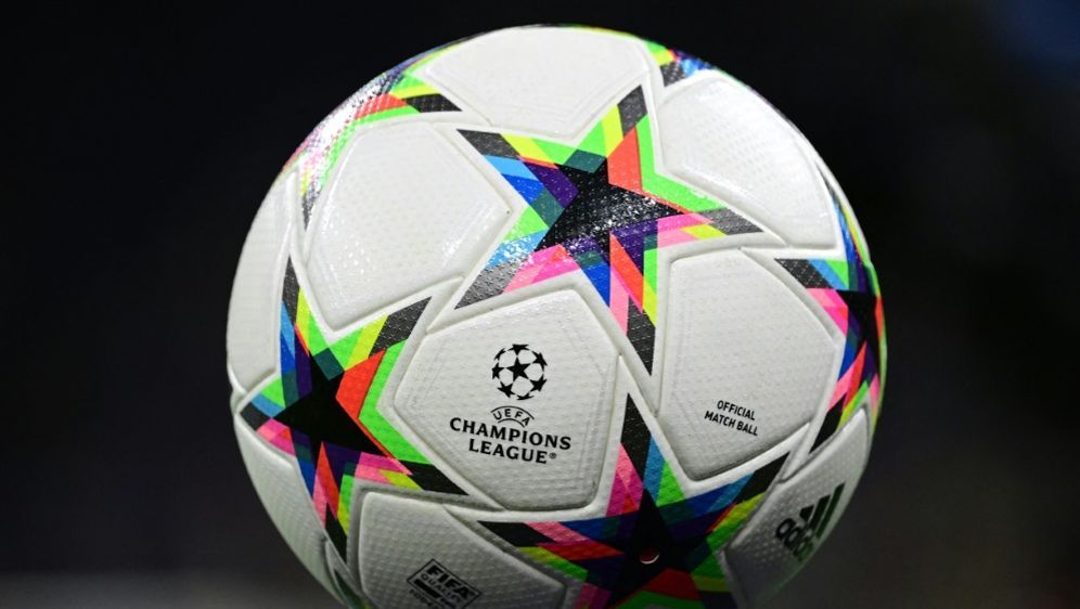 UEFA und EU wollen die Super League verhindern - Bildquelle: AFP/SID/MIGUEL MEDINA