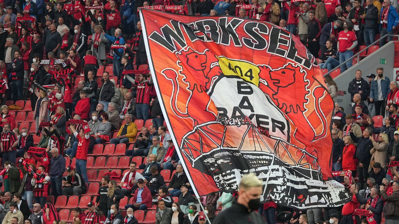 Platz 13: Bayer 04 Leverkusen - Bildquelle: IMAGO/Nordphoto
