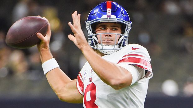 Giants continue to rely on Daniel Jones, Watson not an issue