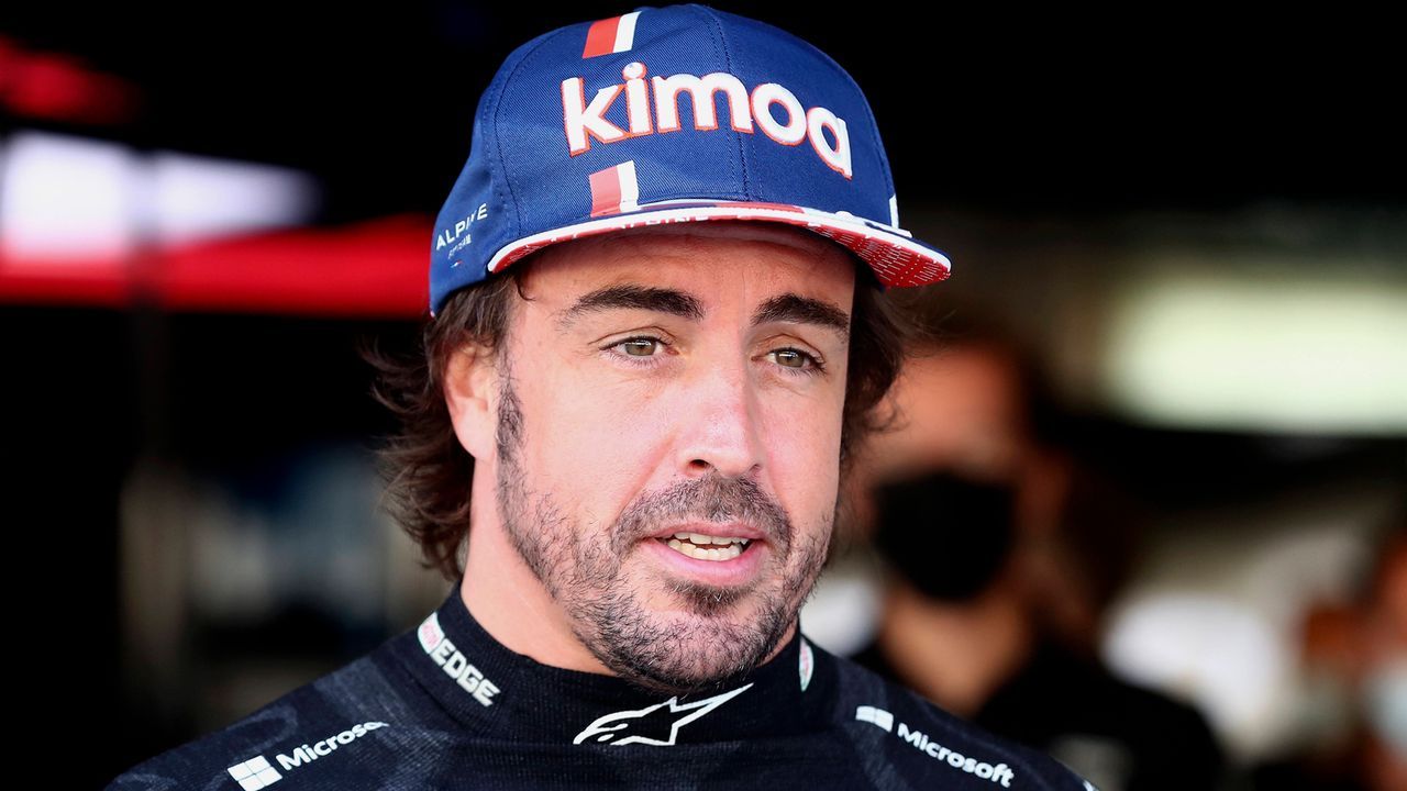 Fernando Alonso (Alpine) - Bildquelle: imago images/Laci Perenyi
