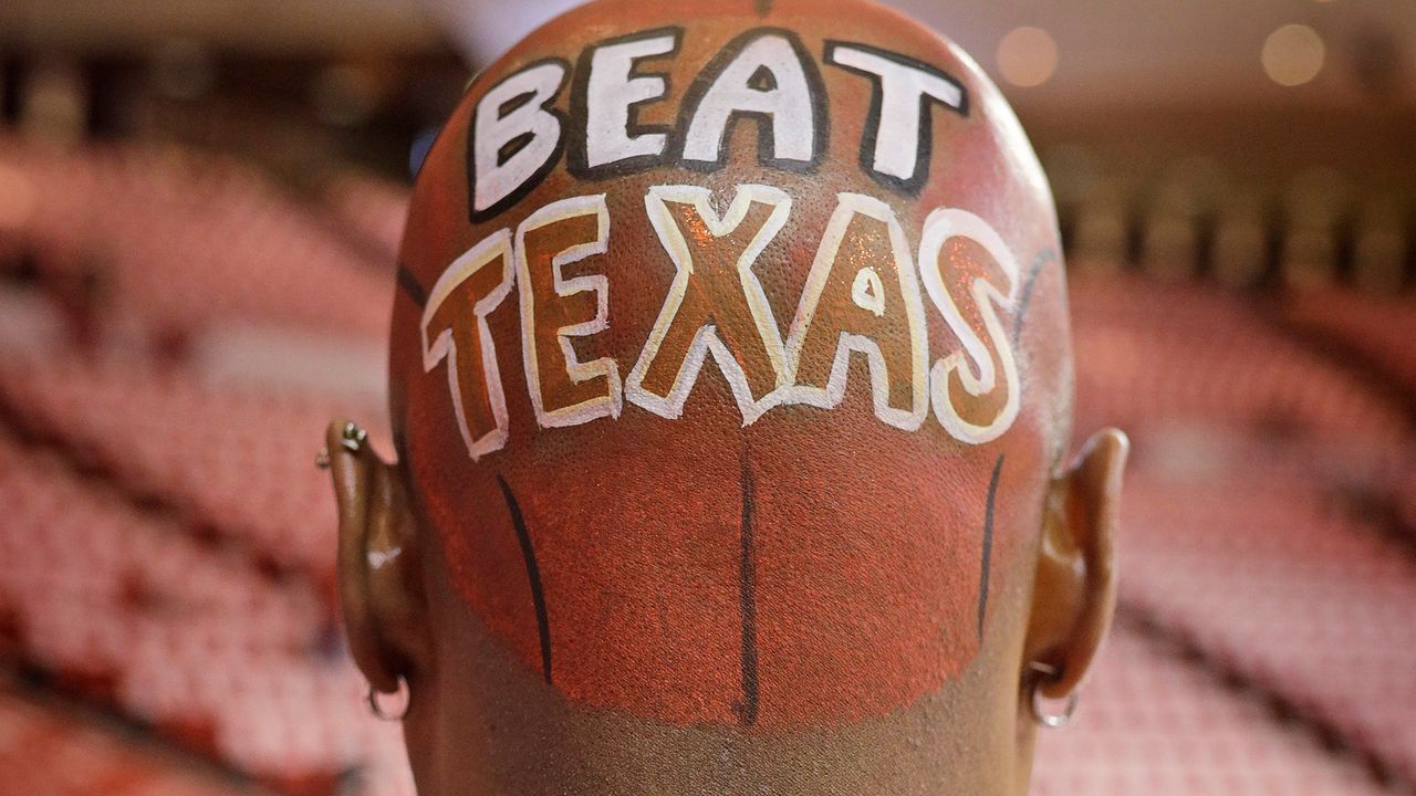 Oklahoma mit Hashtag #BeatTexas - Bildquelle: 2018 Getty Images