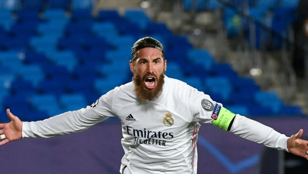 sergio ramos jersey number psg