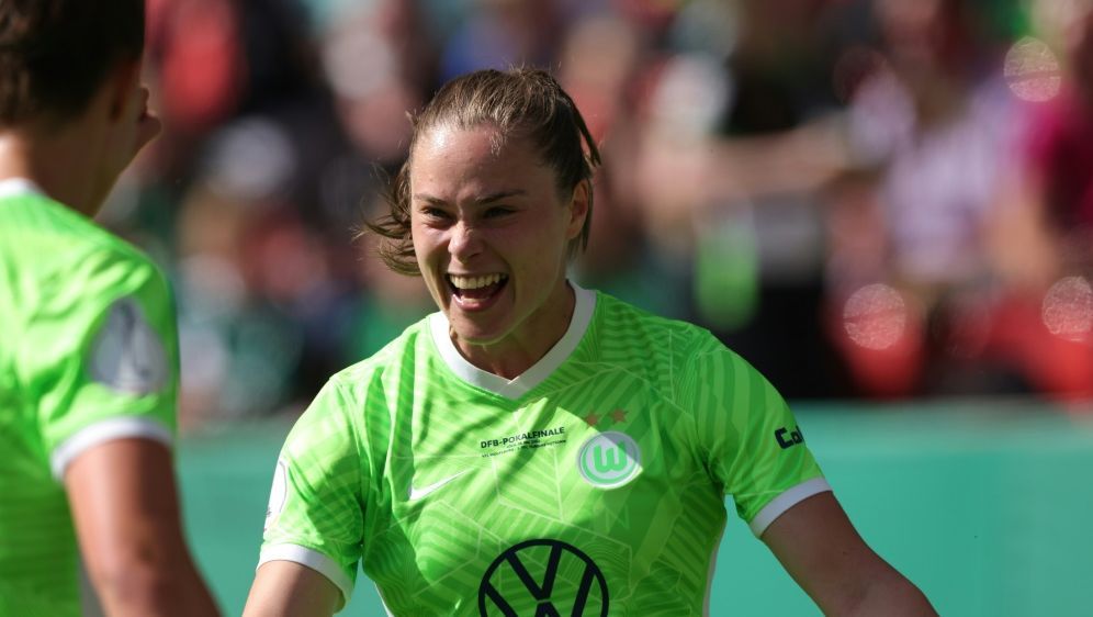 Ewa Pajor verlängert beim VfL Wolfsburg - Bildquelle: FIRO/FIRO/SID/