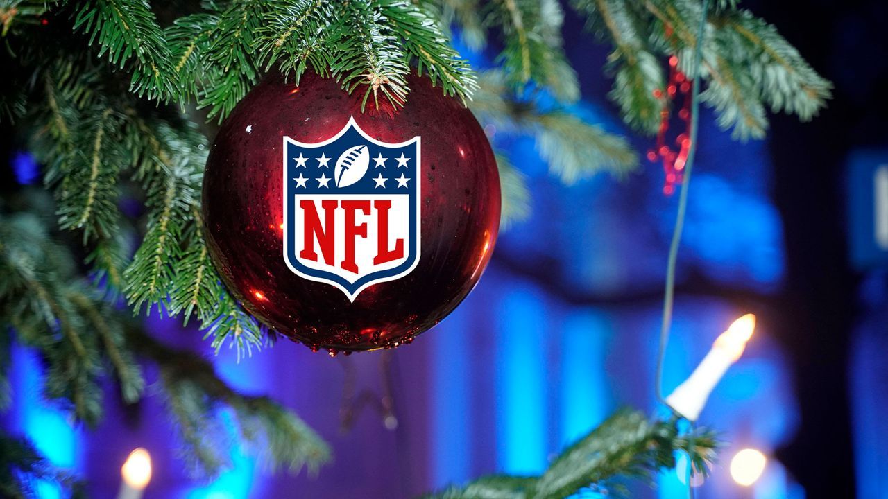 NFL unter dem Weihnachtsbaum - Bildquelle: Imago Images