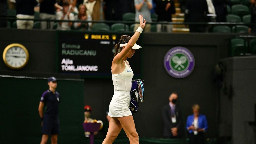 Wimbledon Raducanus Wimbledon Marchen Endet Mit Aufgabe Im Achtelfinale Ran