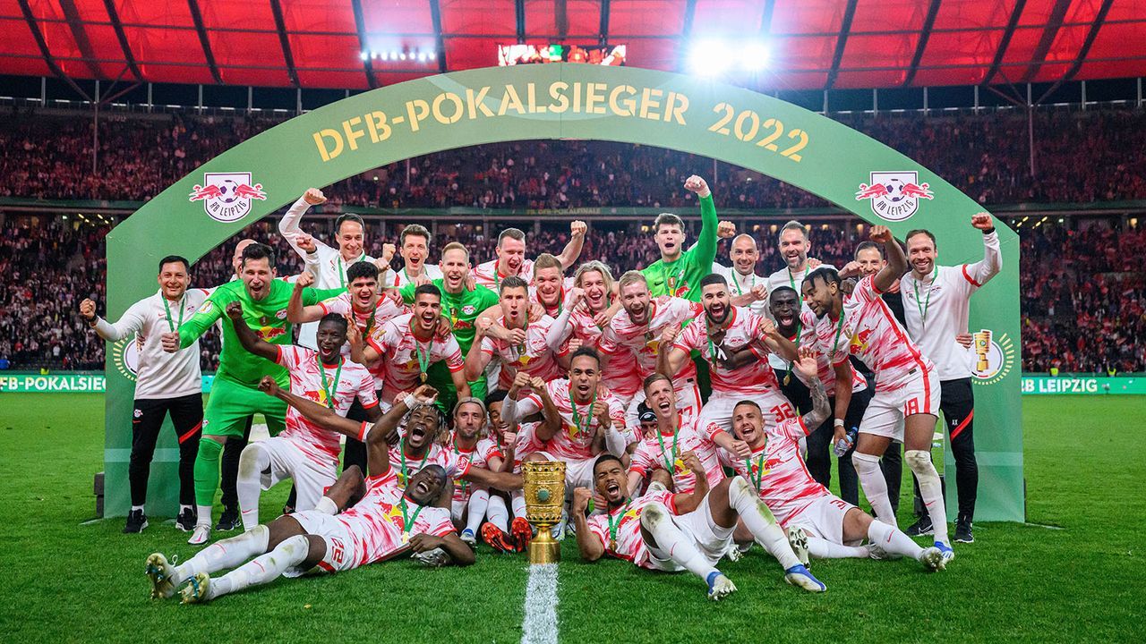 Das kassieren die Teams im DFB-Pokal - Bildquelle: IMAGO/motivio