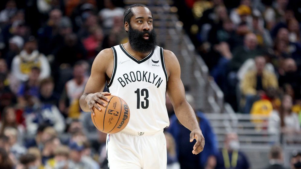 James Harden spielt seit Anfang 2021 für die Brooklyn Nets in der NBA. - Bildquelle: 2022 Getty Images