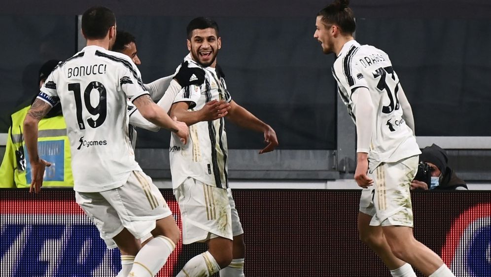 Italien Juve Profi Rafia Positiv Auf Coronavirus Getestet Ran