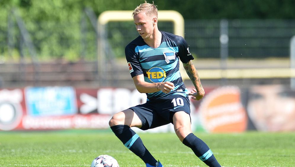 Auftakt Ins Trainingslager Hertha Gewinnt Bei Sechstligist