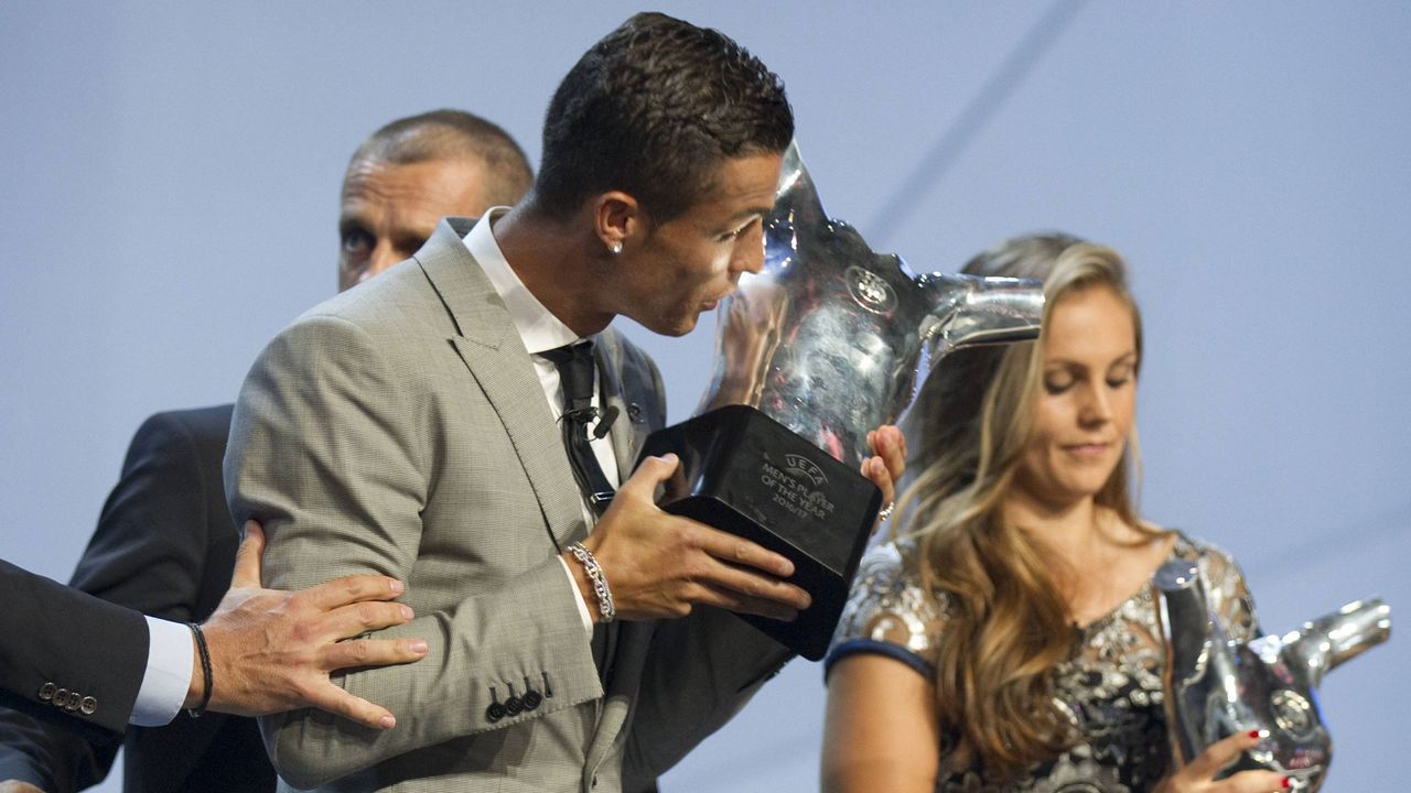 Die meisten Auszeichnungen als Europas Fußballer des Jahres - Bildquelle: Imago Images