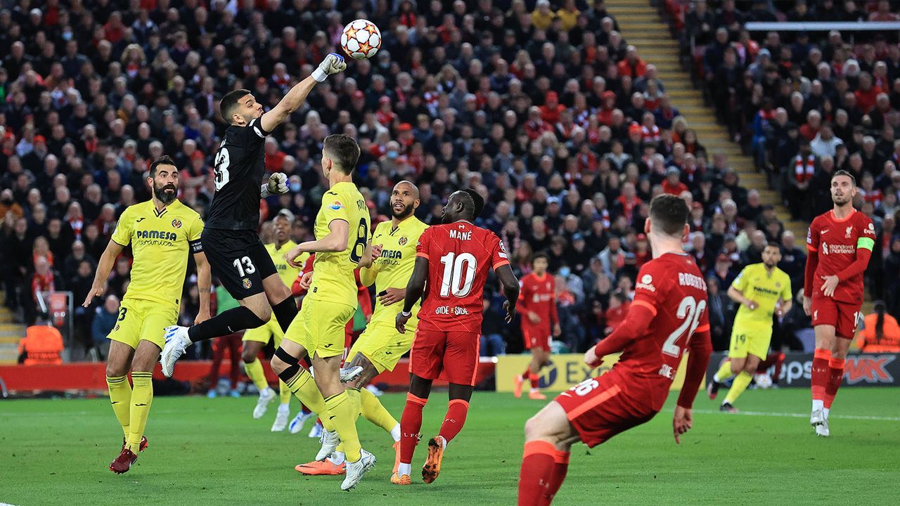 Liverpool mit Doppelschlag - Bildquelle: IMAGO/News Images