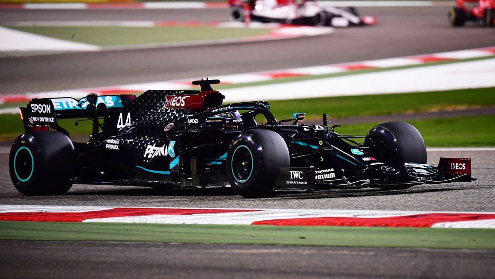 Formel 1 Das Qualifying Zum Bahrain Gp Live Im Tv Und Internet