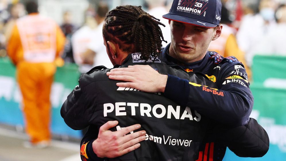Hat sich Lewis Hamilton 2021 in Abu Dhabi aus der Formel 1 verabschiedet? - Bildquelle: Motorsport Images