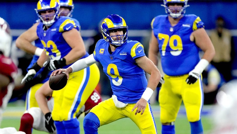 Matthew Stafford steht mit den Los Angeles Rams massiv unter Druck - Bildquelle: Imago