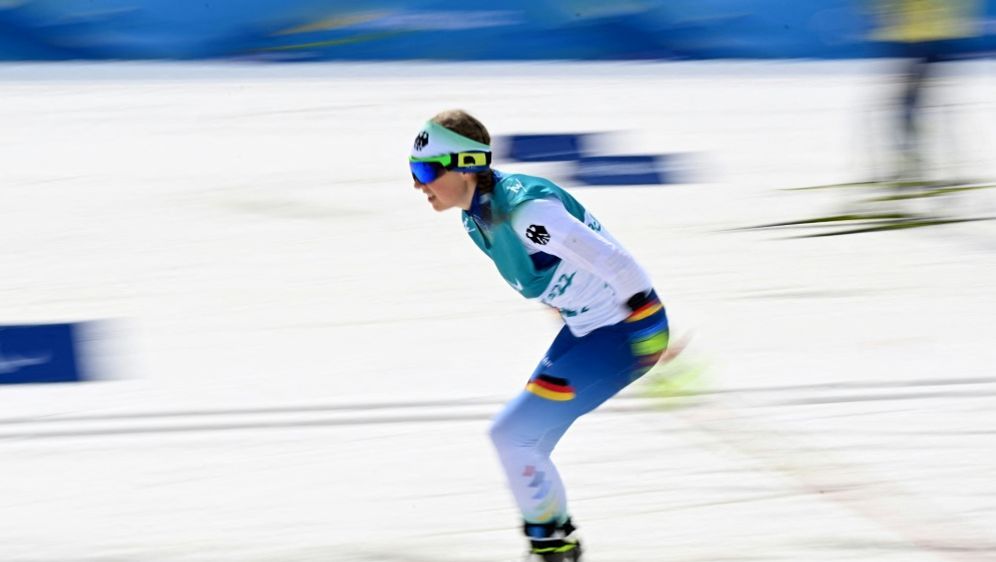 Dritte Goldmedaille für Kazmaier in Östersund - Bildquelle: AFP/SID/LILLIAN SUWANRUMPHA