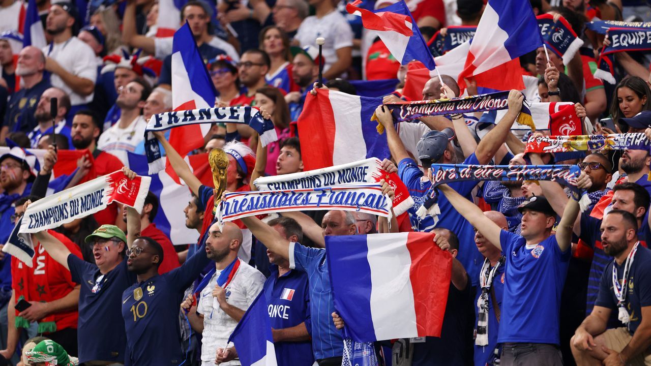 Fans: Frankreich - Bildquelle: 2022 Getty Images