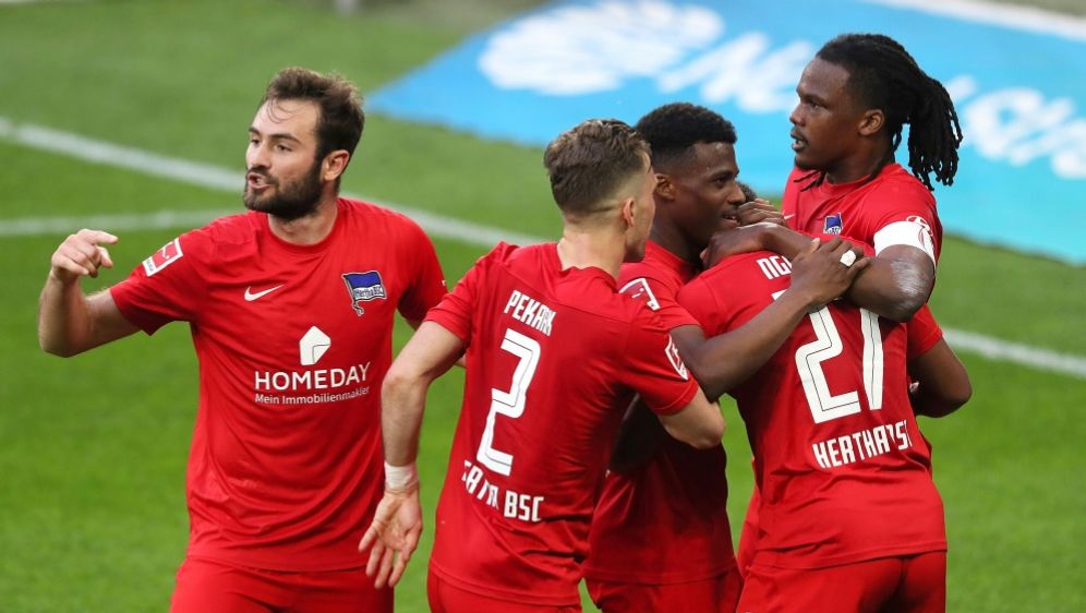 Bundesliga Hertha Bsc Gewinnt Autohero Als Hauptsponsor Ran