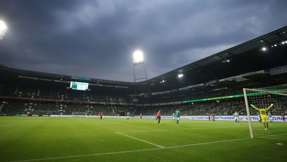Werder Bremen reduziert Zuschauerkapazität um 25 Prozent - Bildquelle: FIRO/FIRO/SID/