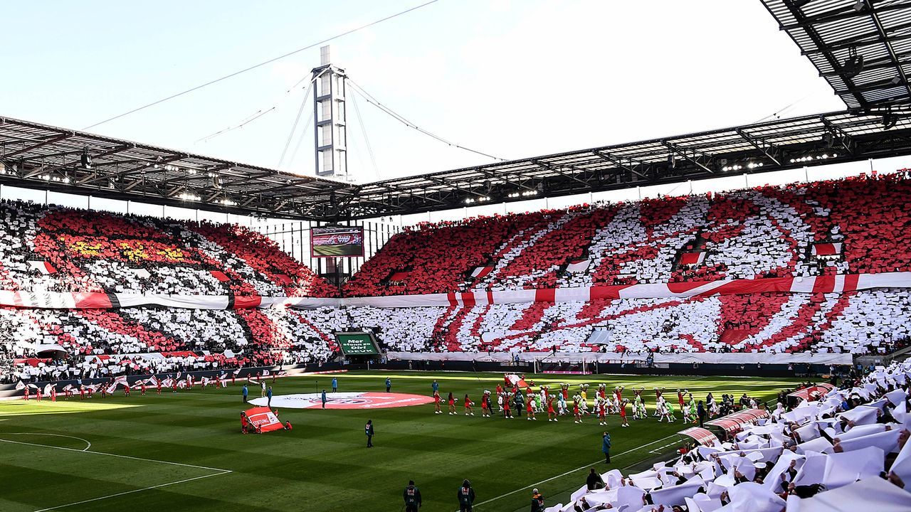 Platz 12: 1.FC Köln - Bildquelle: IMAGO/Revierfoto