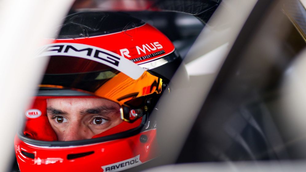 Lucas Auer wird zumindest bis Ende 2024 für Mercedes-AMG ins Lenkrad greifen - Bildquelle: Motorsport Images