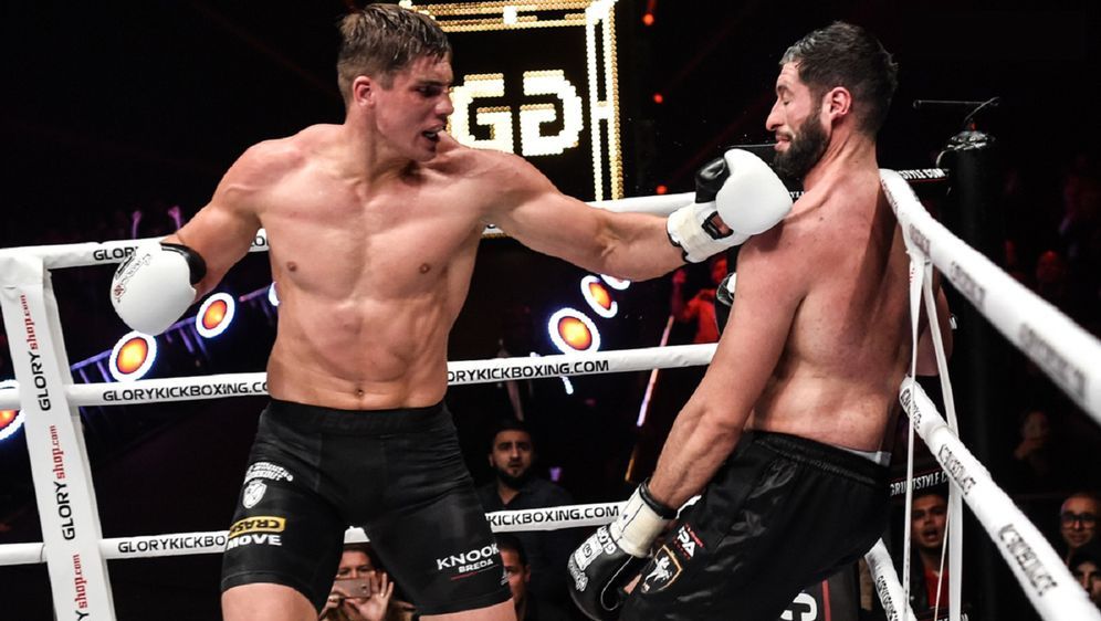 Rico Verhoeven Ist Der Konig Des Kickboxens